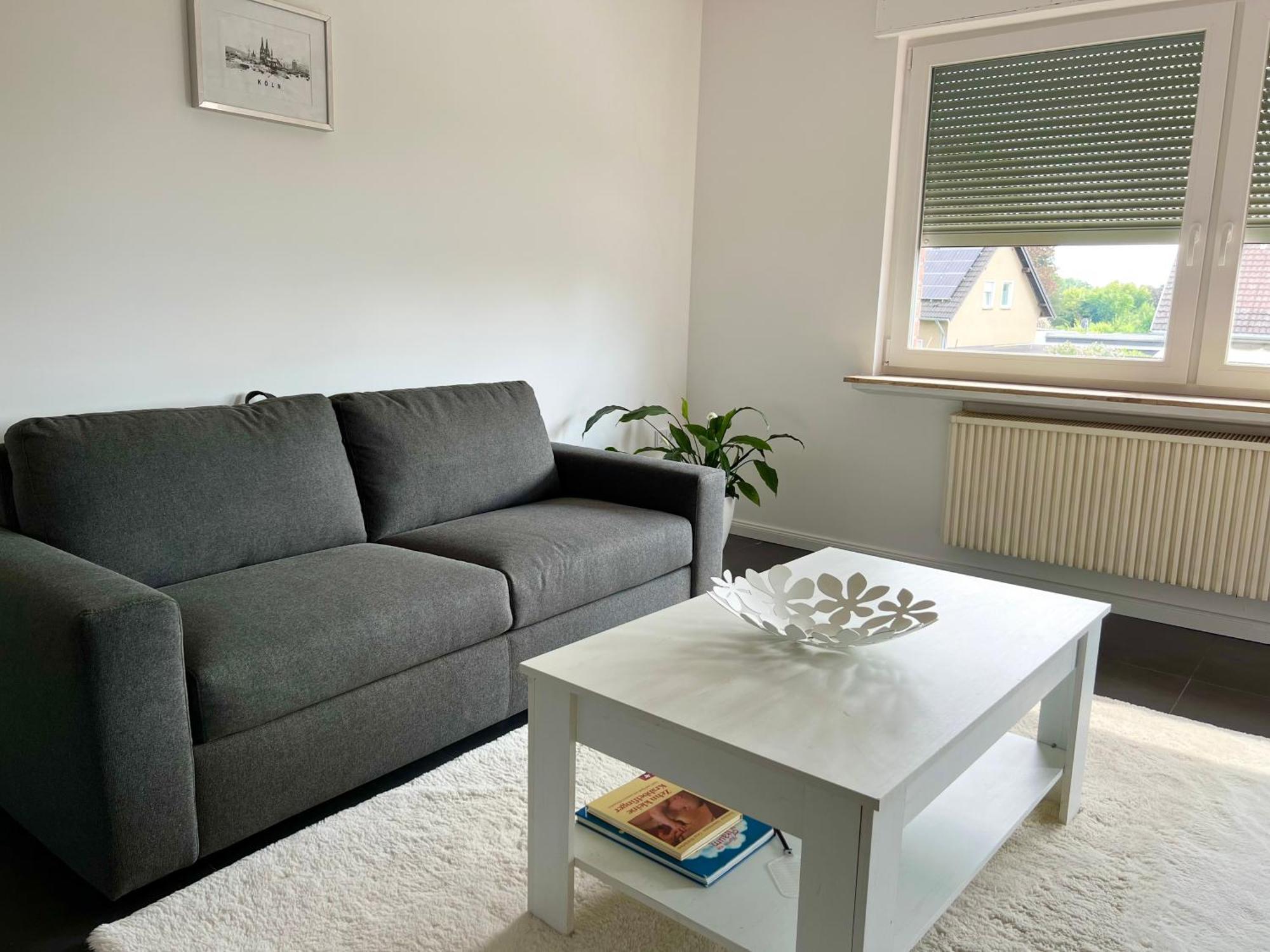 Elegante Apartment In Erftstadt Mit Balkon, Zentral, Bahnhof Nah, Phantasialand Bruehl Bei Cologne Buitenkant foto