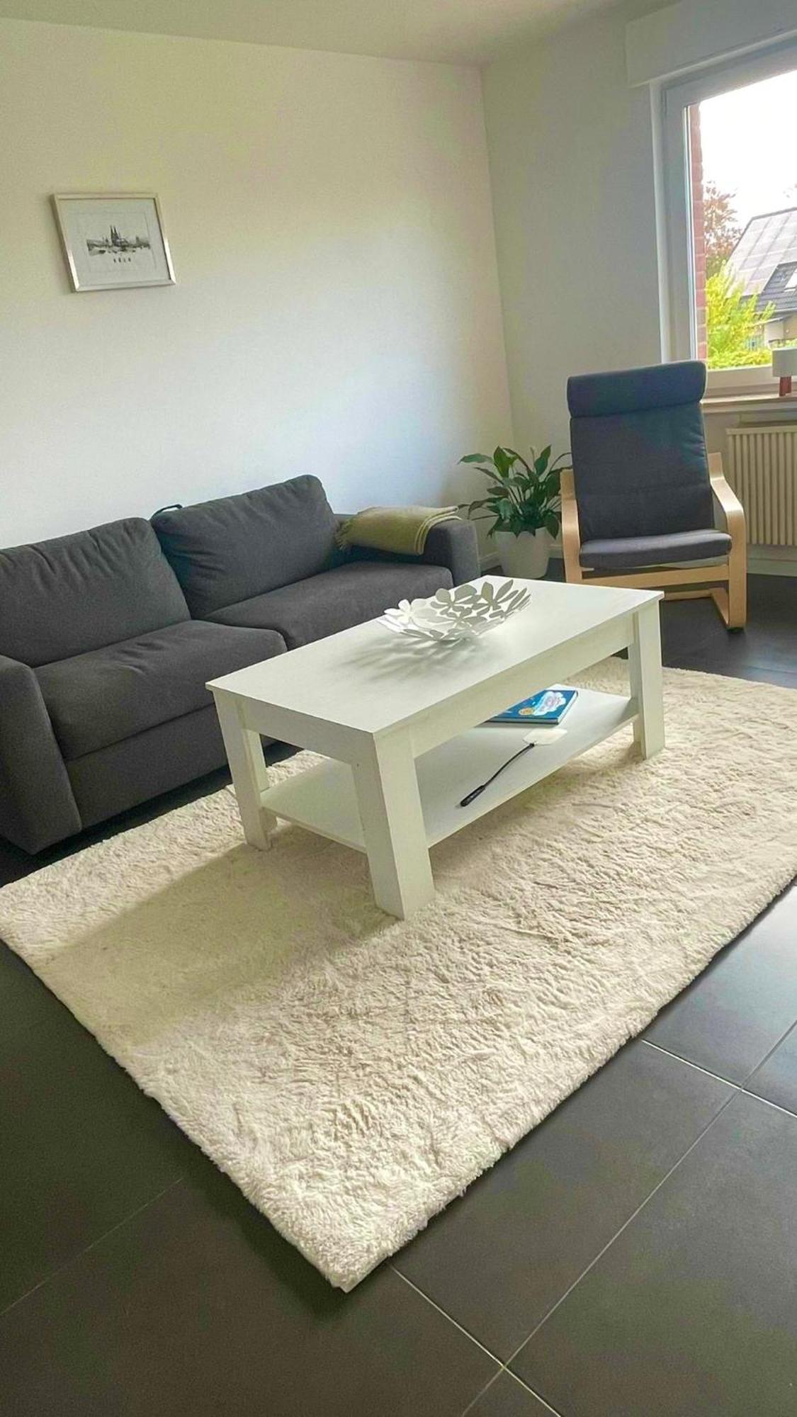 Elegante Apartment In Erftstadt Mit Balkon, Zentral, Bahnhof Nah, Phantasialand Bruehl Bei Cologne Buitenkant foto